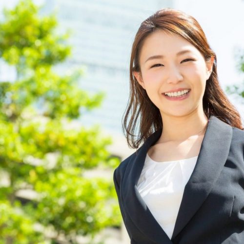 女性は営業に向いていない？営業に向いている女性の6つの特徴